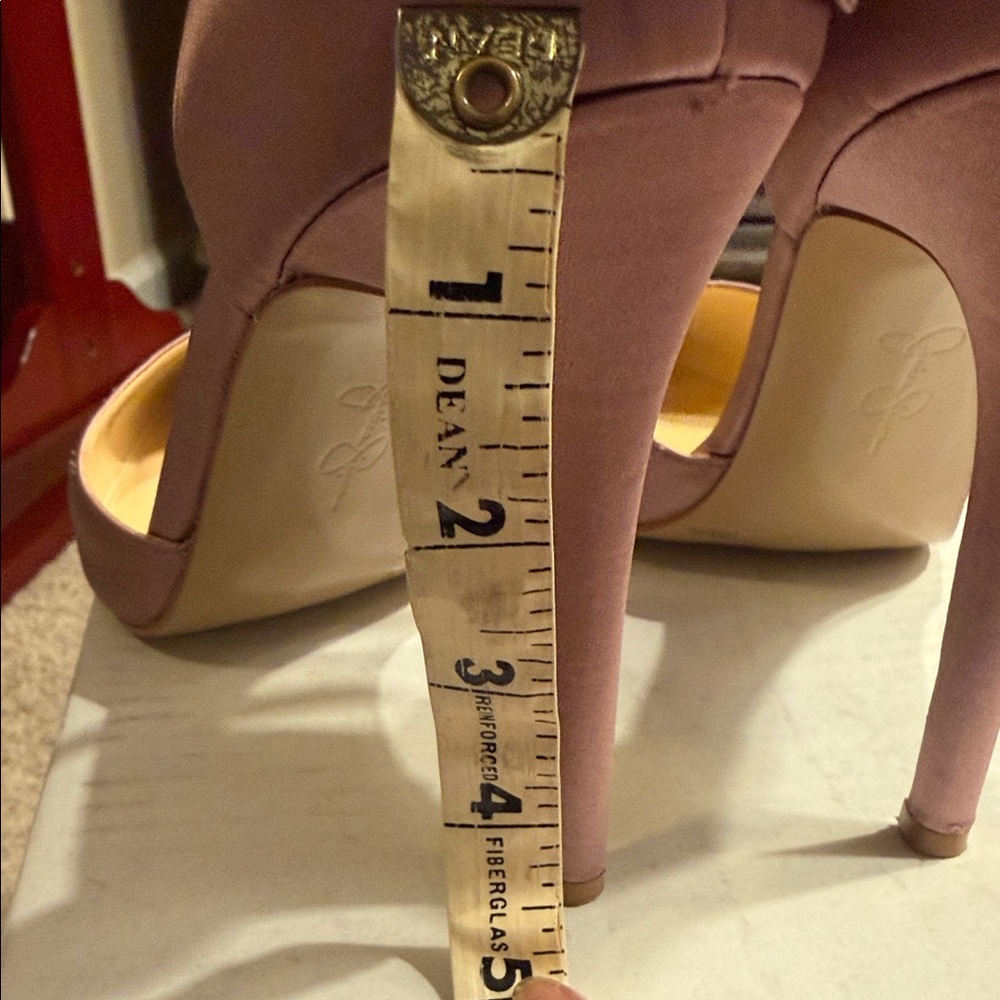 Jessica Simpson Mauve Satin Heels - Picture 6 of 6